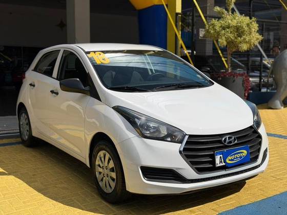 HYUNDAI HB20 1.0 COMFORT 12V FLEX 4P MANUAL HYUNDAI HB20 1.0 COMFORT 12V FLEX 4P MANUAL